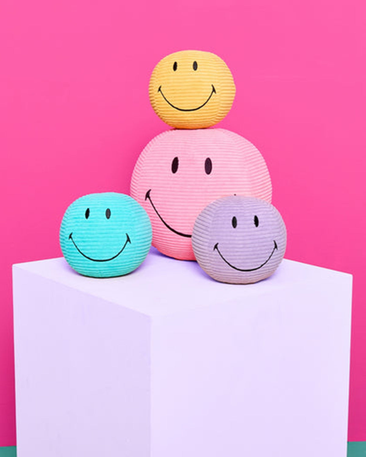 Plush Smiley ECO Corduroy Bubblegum Pink  9