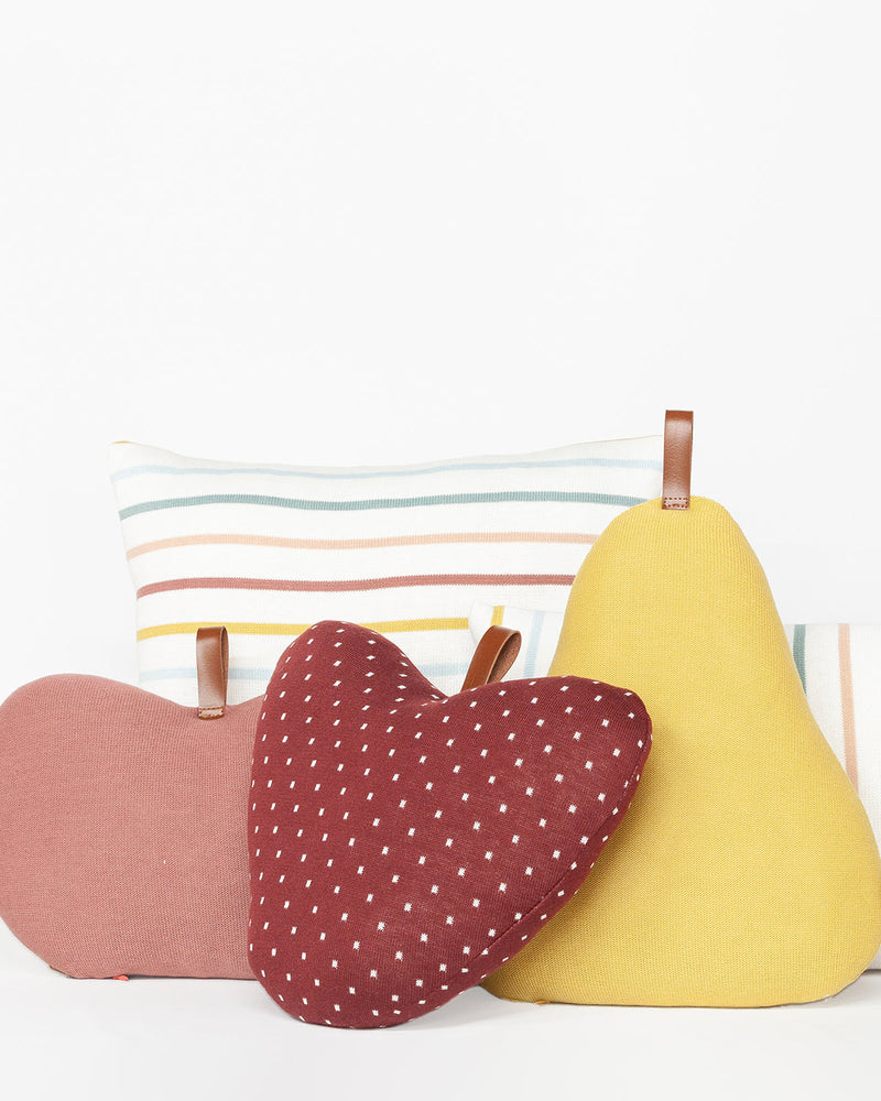 Cushion APPLE