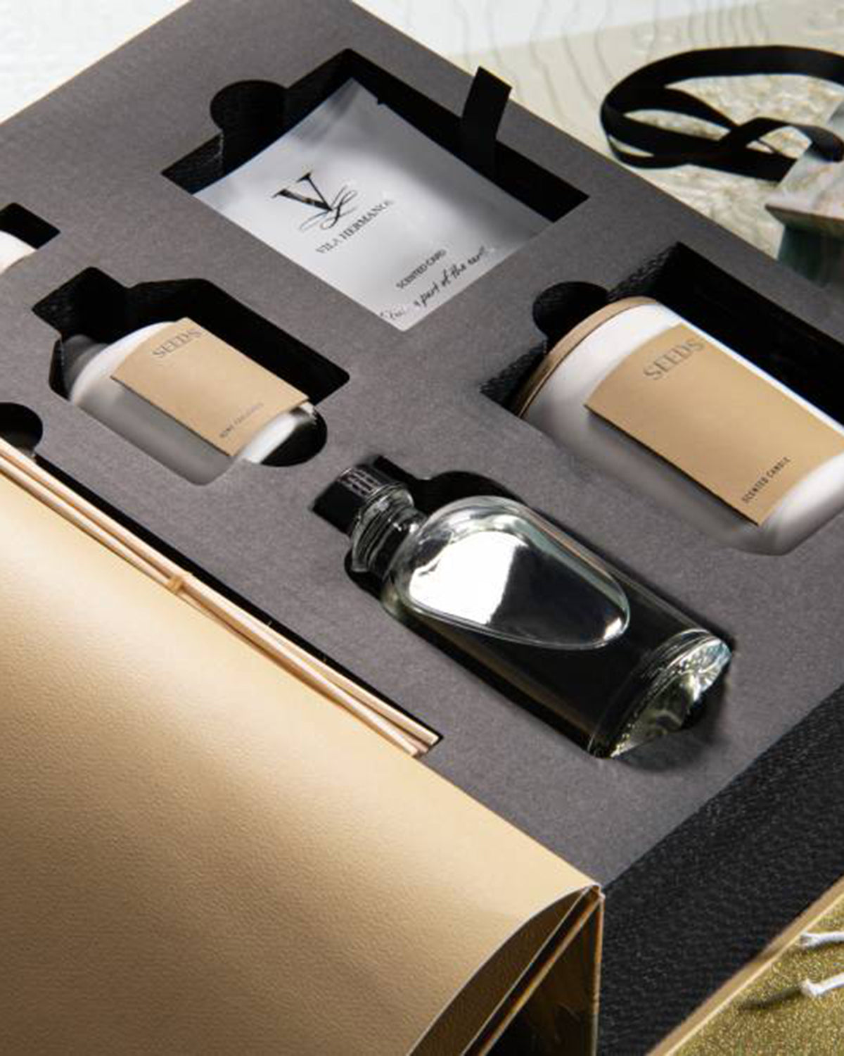 Gift Set ORGANIC Candle 200gr, Diffuser 100ml, Scent Card GREEN THYME 8.07 x 3.74 x 12.01 in