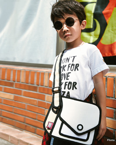 Jump From Paper 2D Shoulder Bag GIGGLE JUNIOR INFLUENCER Brown Rice Image 2