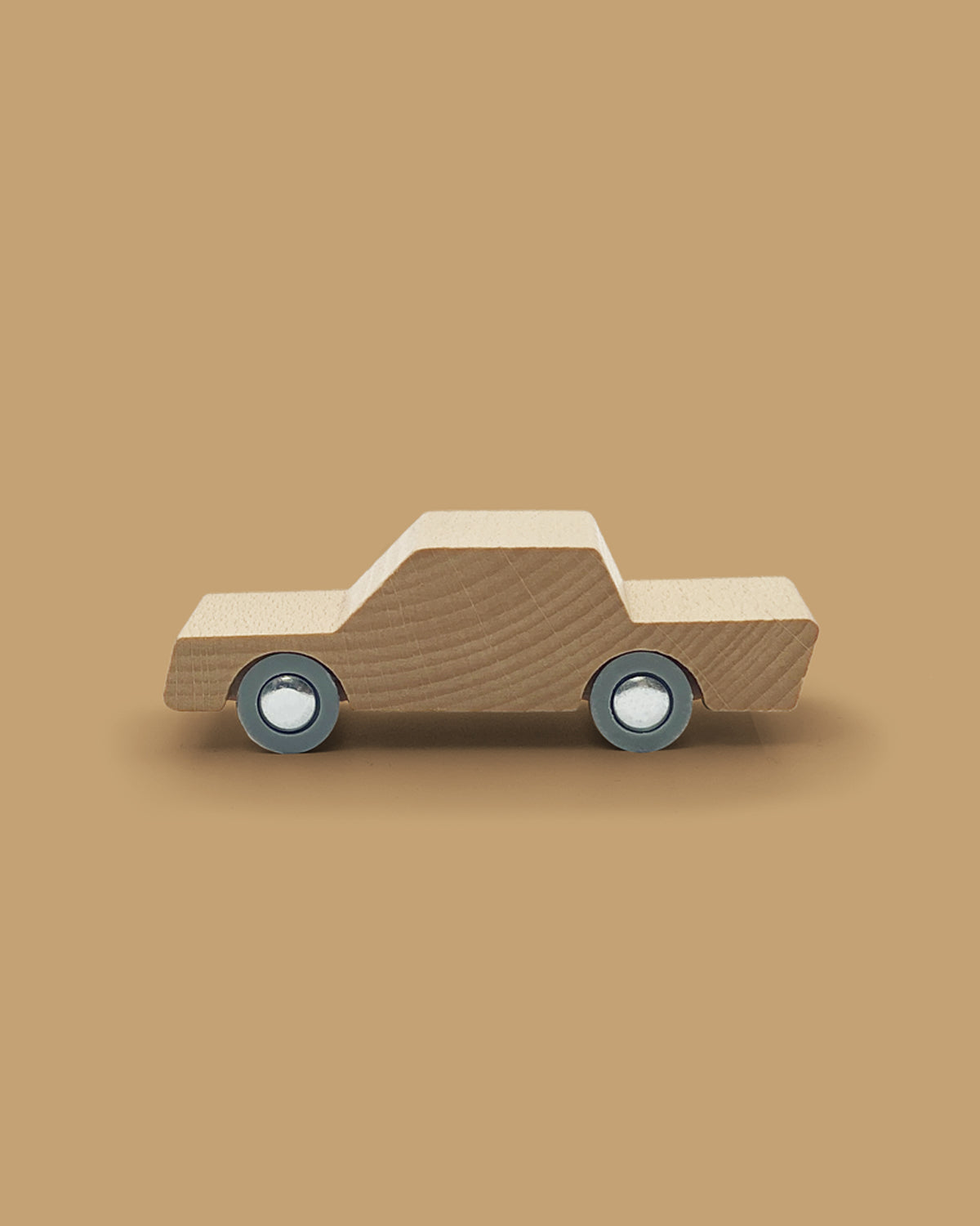 Car BACK AND FORTH Woody