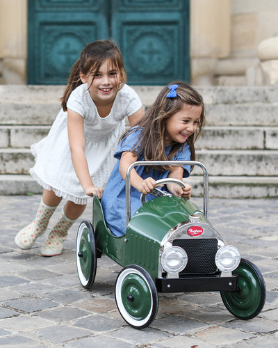 Ride-On CLASSIC PEDAL CAR Green