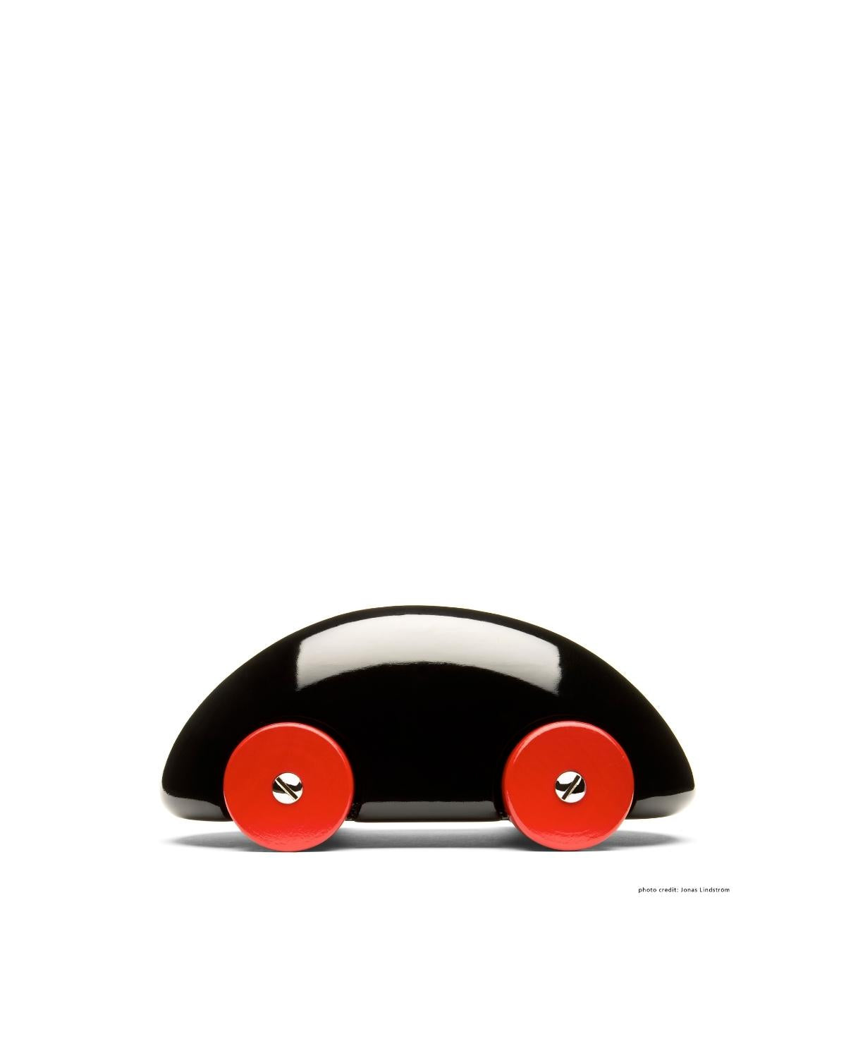 Playsam Car Streamliner Classic Black