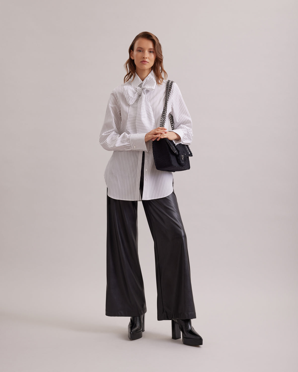 Women's Blouse YALE Black/White Size 40