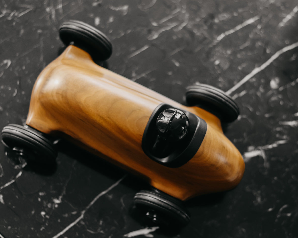 Playforever Car WALNUT ROADSTER