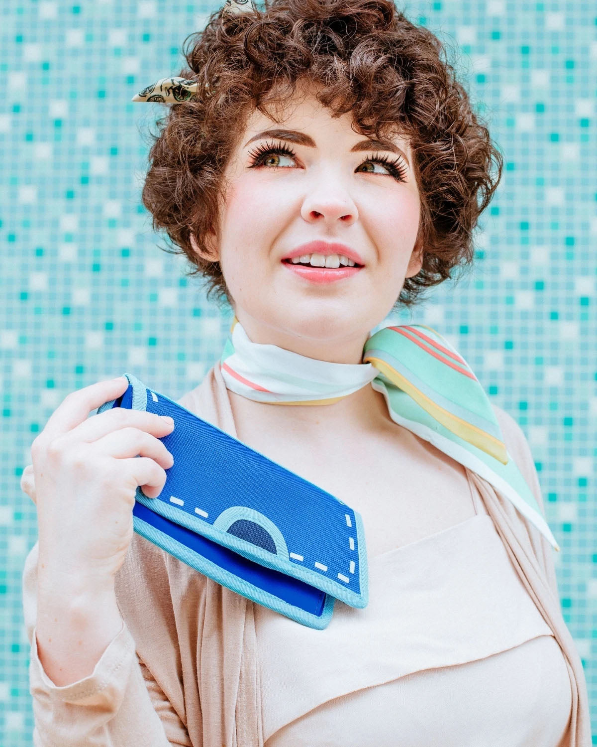 Jump From Paper 2D Purse SPOTLIGHT Aqua Sky Blue Image 2