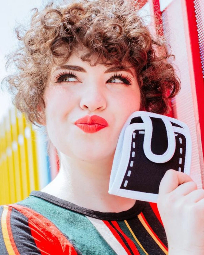 Jump From Paper 2D Wallet POKETTO GRAFFITI Black