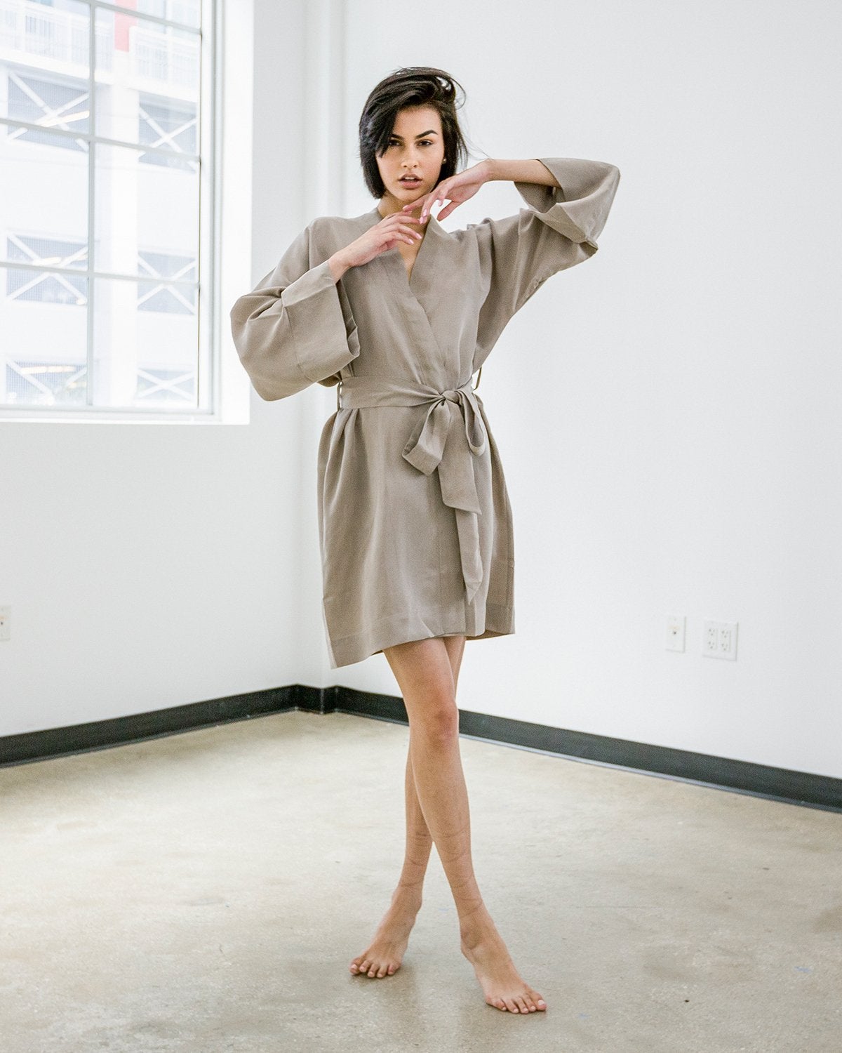 niLuu Women's Mini Kimono Robe SAND