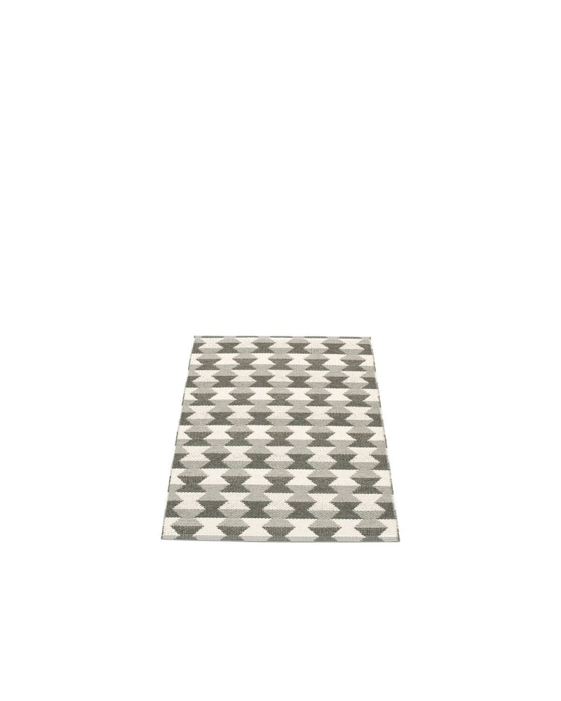 Pappelina Rug DANA Warm Grey  image 1