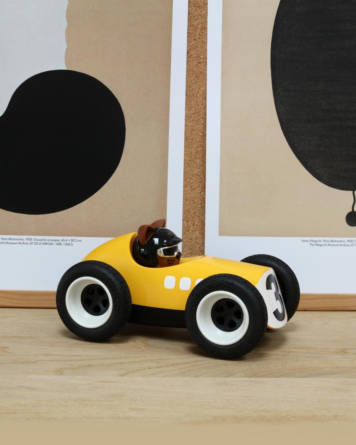 Playforever Car Egg Roadster SUNNYSIDER