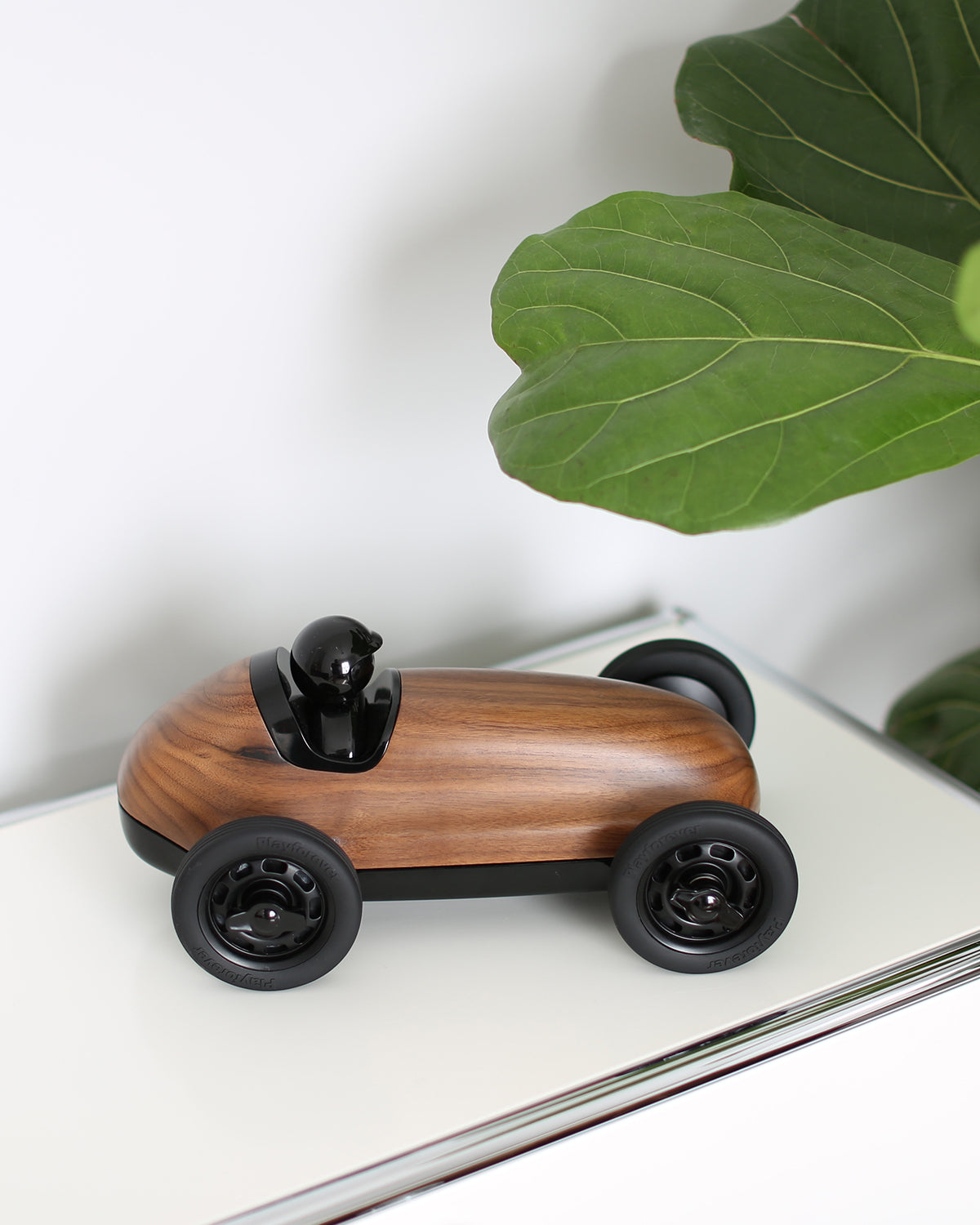 Playforever Grand Walnut Roadster