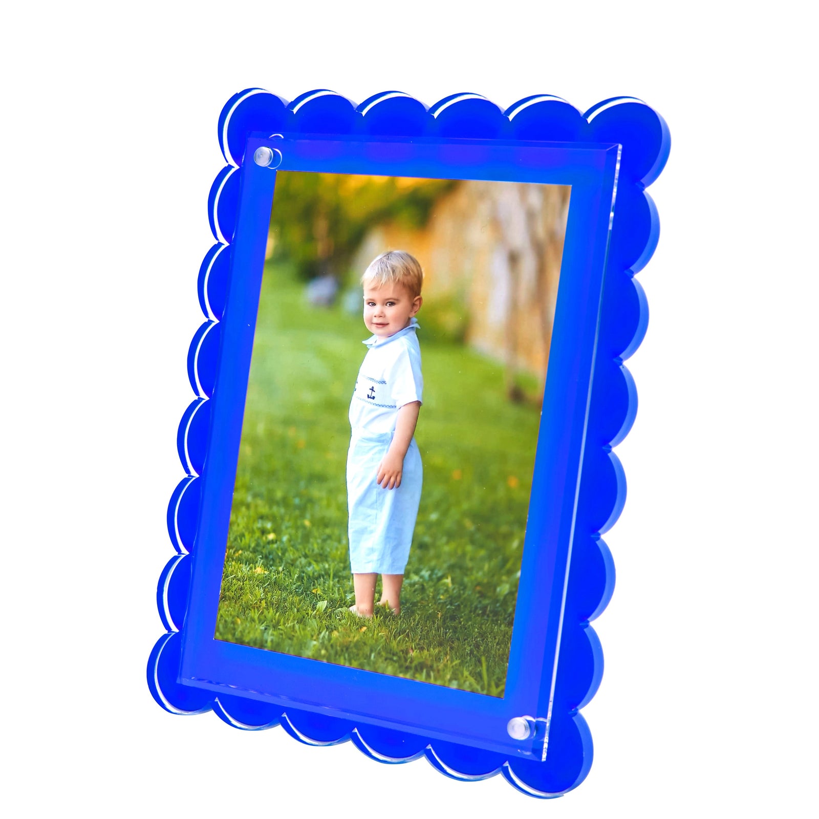 Tara Wilson Designs Frame SCALLOP Blue 6" x 8" for Photo Size 4" x 6" or 5" x 7"