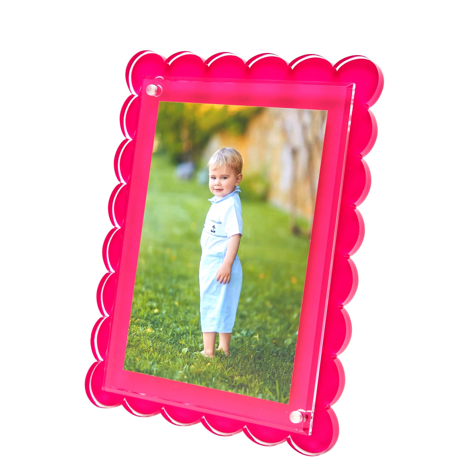 Tara Wilson Designs Frame SCALLOP Pink 6" x 8" for Photo Size 4" x 6" or 5" x 7"