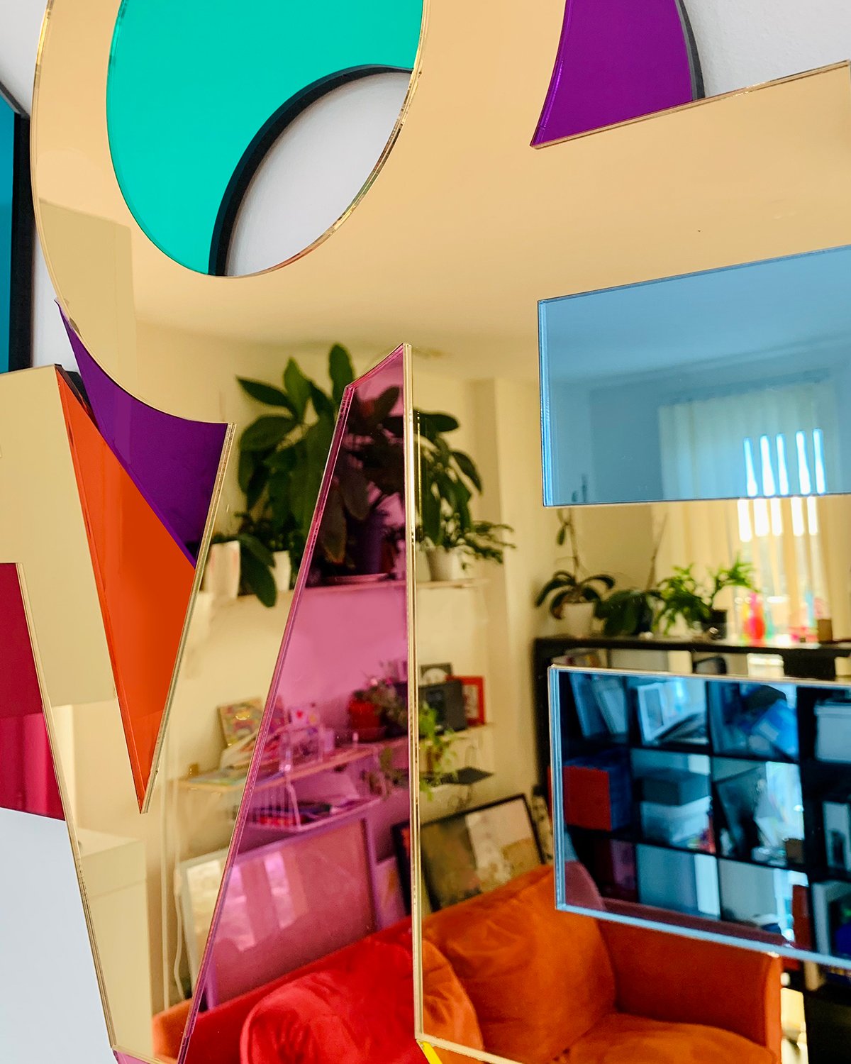 Sculpture LOVE Mirror