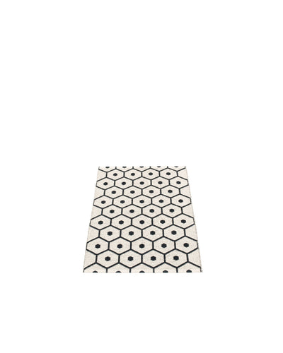 Pappelina Rug HONEY Black  image 4