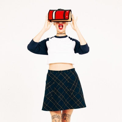 Jump From Paper 2D Purse TRAVELER Red Image 2